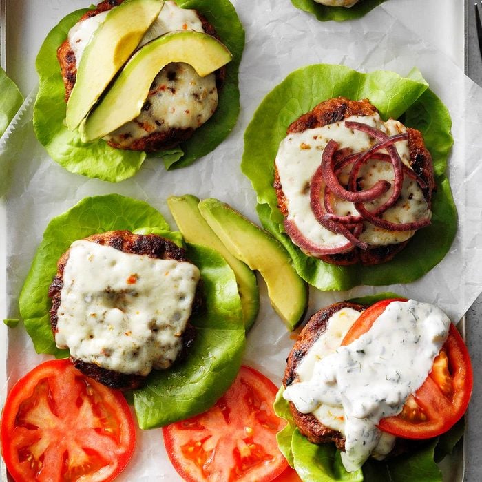 Chorizo Burgers With Green Chile Aioli Exps Rc22 268405 P2 Md 06 07 5b